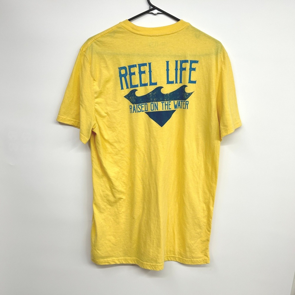 Reel Life Fishing Graphic T-Shirt Large Yellow Coastal Outdoorsy Gorpcore Beach‎